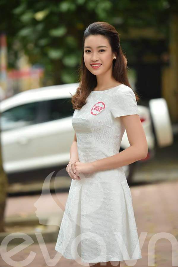 Bóc giá chiếc váy hoa hậu Đỗ Mỹ Linh mượn để đi thi HHVN 2016 3