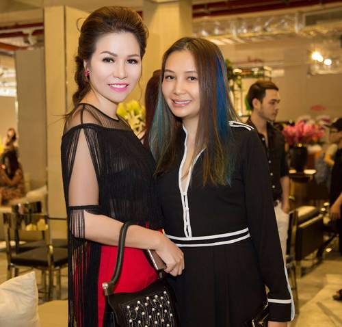 Hoa hậu Quý bà Bùi Thị Hà nổi bật với với tông đen - đỏ 21