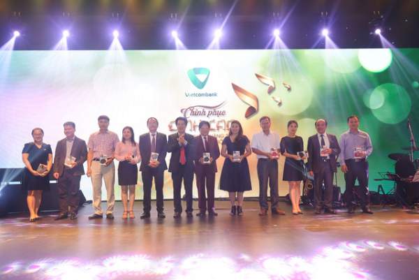 Vietcombank Sở giao dịch tổ chức thành công Hội nghị khách hàng thân thiết năm 2016 2