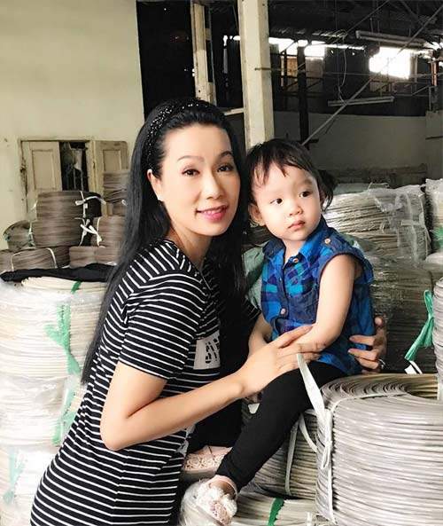 Sao Việt 24h qua: "Lịm tim" trước khoảnh khắc ấm áp của hai mẹ con Elly Trần 42