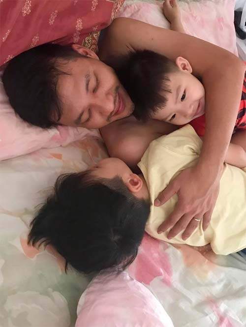 Sao Việt 24h qua: "Lịm tim" trước khoảnh khắc ấm áp của hai mẹ con Elly Trần 27
