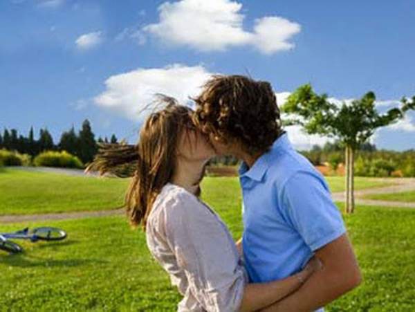 9 điều bất ngờ về nụ hôn có thể bạn chưa biết 2