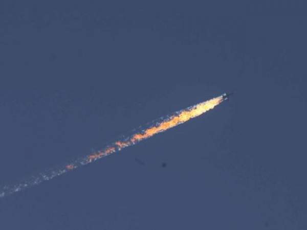 Chiến đấu cơ Su-24 Nga gặp nạn ở Syria, tổ bay tử vong 2