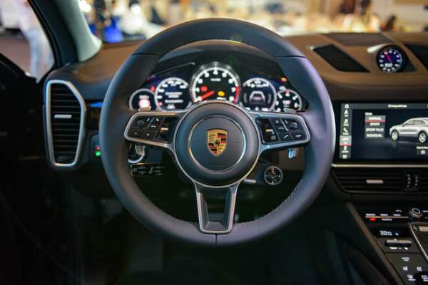 Cận cảnh Porsche Cayenne S 2018 giá 5,47 tỷ đồng 8