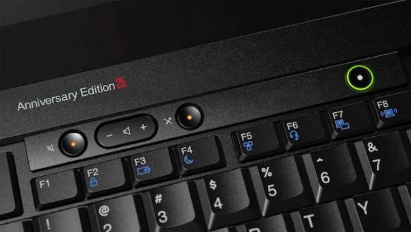 Lenovo giới thiệu chiếc laptop ThinkPad "đỉnh", bán giới hạn 15