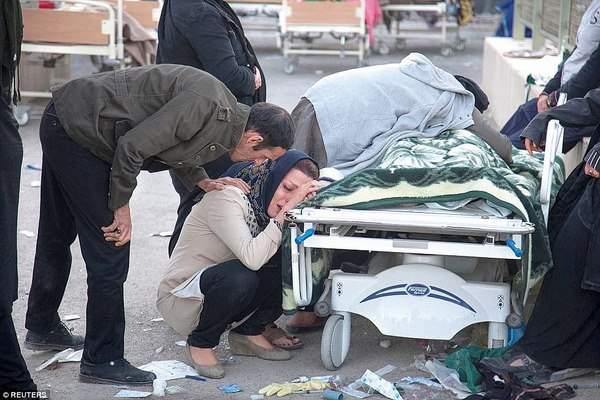414 người chết, 6.500 bị thương vì động đất kinh hoàng ở Iran, Iraq 8