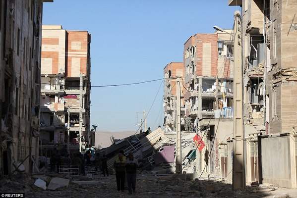 414 người chết, 6.500 bị thương vì động đất kinh hoàng ở Iran, Iraq 9