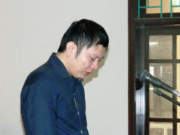 Dâm ô với trẻ em, Nguyễn Khắc Thủy lãnh án 3 năm tù giam 3