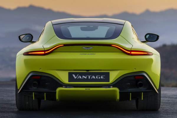 Tuyệt tác Aston Martin Vantage 2018 giá 3,4 tỷ đồng 3