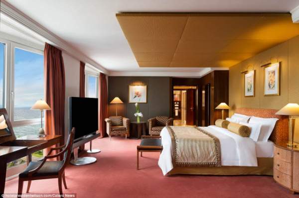 Có gì bên trong phòng khách sạn đắt nhất thế giới? 2
