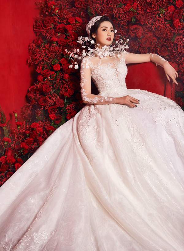 "Bạn gái Noo Phước Thịnh" lộng lẫy với váy cưới 3 tỷ đồng 4