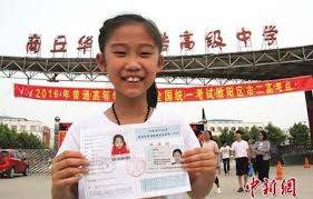 Cô bé thần đồng 10 tuổi vượt qua kỳ thi “sinh tử” ở Trung Quốc 4