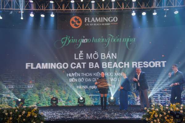 Diva Mỹ Linh “xông đất” Flamingo Cát Bà Beach Resort 4