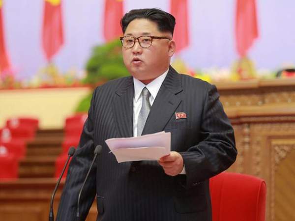 Tổng thống Putin bất ngờ khen ông Kim Jong-un "cao tay" 2