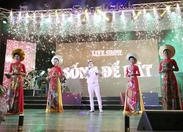 Lâm Chấn Huy nhập viện cấp cứu trước ngày diễn ra liveshow 15 năm ca hát 5