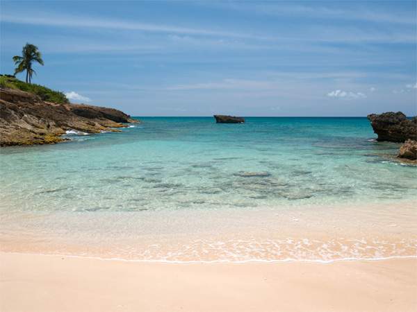 "Lịm tim" ngắm những bãi biển nước sạch nhất thế giới 8