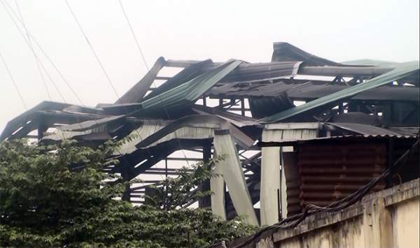 Hà Nội: Nhà máy thép nổ như bom sáng 27 Tết 2