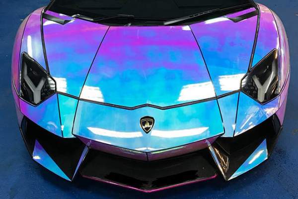 Lamborghini Aventador SV "cực độc" với phong cách Hologram 2