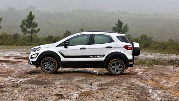 Ford EcoSport Storm 2018 phiên bản hiệu năng cao sử dụng hệ dẫn động 4 bánh  2