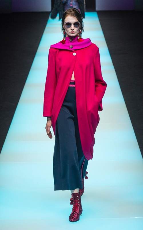BST gần 100 mẫu cực sang chảnh của Giorgio Armani ở Milan Fashion Week 11