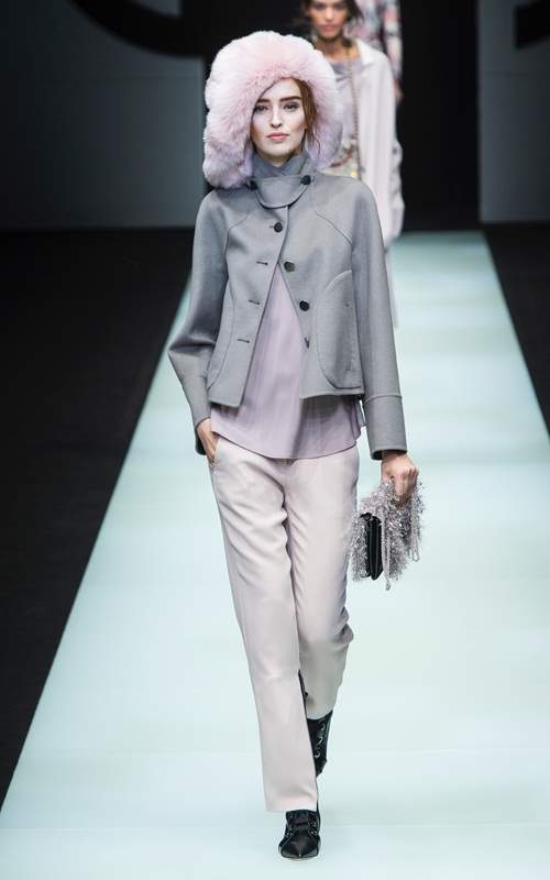 BST gần 100 mẫu cực sang chảnh của Giorgio Armani ở Milan Fashion Week 12