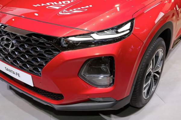 Ngắm Hyundai Santa Fe 2019 chạy điện tương lai sẽ về Việt Nam 3