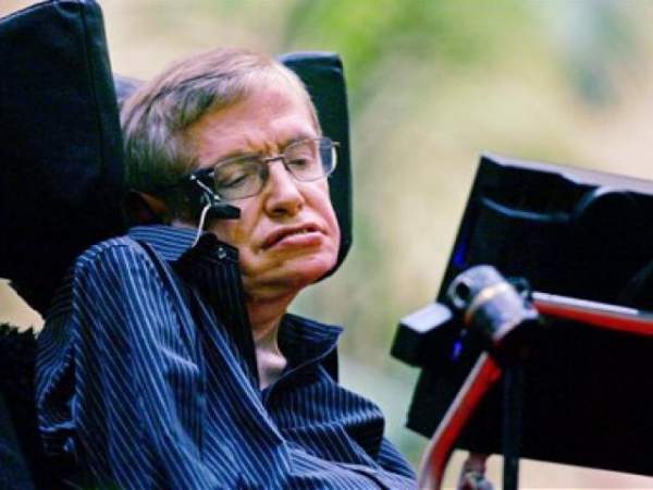 Vì sao thiên tài vật lý Hawking chống được bệnh quái ác suốt 50 năm? 2