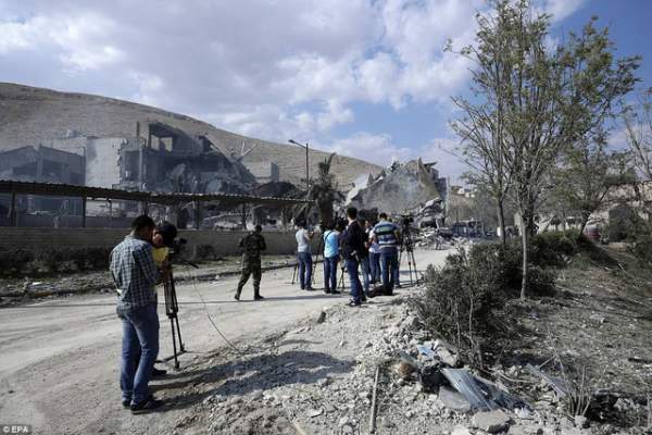 Trung tâm nghiên cứu khoa học của Syria bị đánh sập do vụ không kích 8