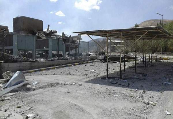 Trung tâm nghiên cứu khoa học của Syria bị đánh sập do vụ không kích 15