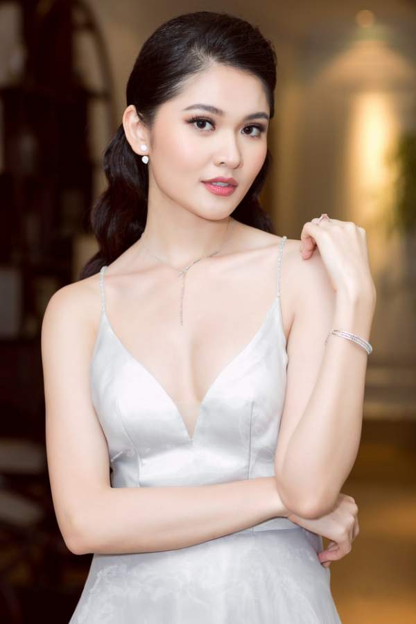 Á hậu Thuỳ Dung ngưỡng mộ chuyện tình 8 năm của Hoa hậu Thế giới Megan Young 8