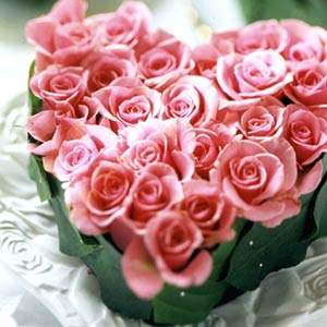 Các cách cắm hoa hồng Valentine cực đẹp cực đơn giản 2