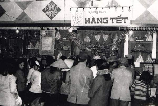 Hoài niệm với chùm ảnh đường phố Việt Nam những thập niên 1950, 1960 23