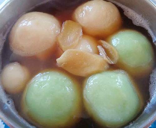 Cách nấu chè trôi nước lá dứa nhân đậu xanh cực ngon cho Tết Hàn thực 12