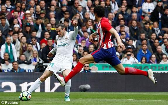 C.Ronaldo ghi bàn, Real Madrid bất phân thắng bại với Atletico 13