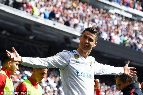 C.Ronaldo ghi bàn, Real Madrid bất phân thắng bại với Atletico 6