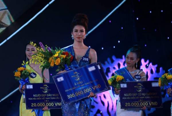 Người đẹp Tiền Giang đăng quang Hoa hậu Biển Việt Nam toàn cầu 2018 5