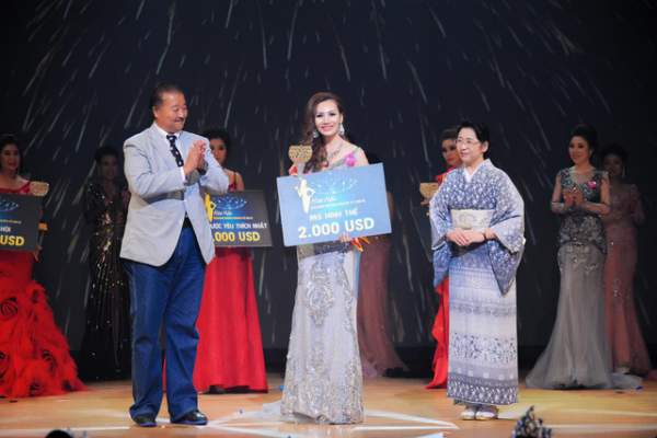 Phạm Thị Thúy Anh xuất sắc đăng quang Á hậu 2 cuộc thi Hoa hậu tại Nhật Bản 7
