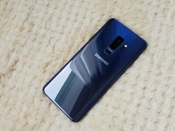 Galaxy S9+ màu xanh san hô chính thức lên kệ 3
