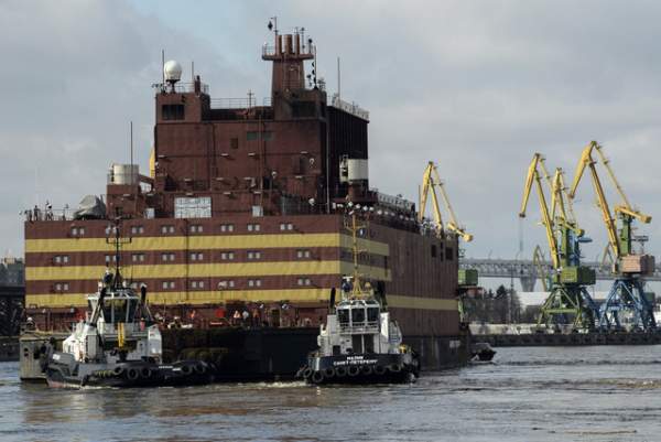 Hải trình tàu “Chernobyl nổi” của Nga gây xôn xao 2