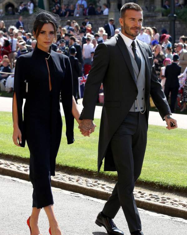 Vợ chồng Beckham nổi bật giữa dàn sao tham dự đám cưới của hoàng tử Harry 11