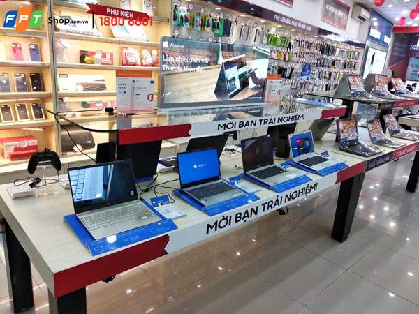 FPT Shop: trải nghiệm laptop cấu hình khủng Windows bản quyền và nhận quà hấp dẫn 3