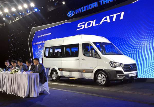 Hyundai lắp ráp Solati tại Việt Nam, cạnh tranh cùng Ford Transit 2
