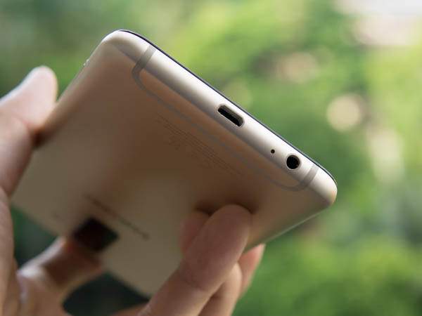 Samsung Galaxy A6+: lựa chọn đắt giá trong phân khúc tầm trung 10