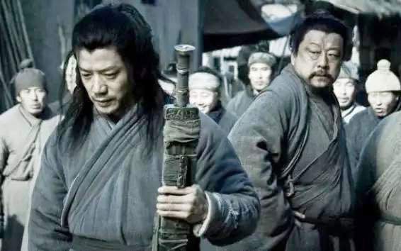 Vì sao Lưu Bang quyết diệt trừ bằng được “chiến thần” Hàn Tín? 2