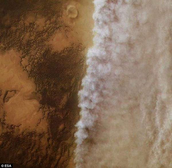 Diện mạo sao Hỏa bất ngờ biến đổi hoàn toàn sau cơn bão bụi 2