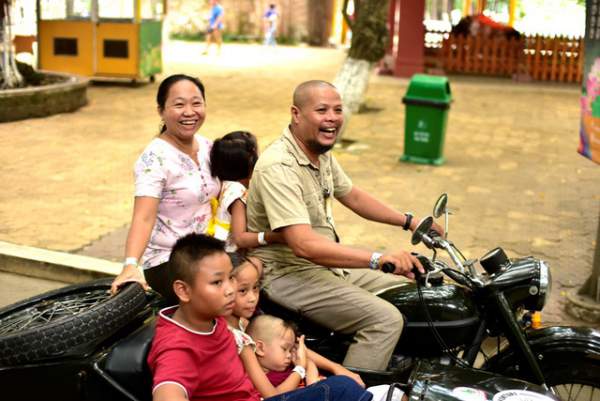 Ngắm những mẫu xe độc, lạ trong ngày hội xe cổ Sài Gòn 7