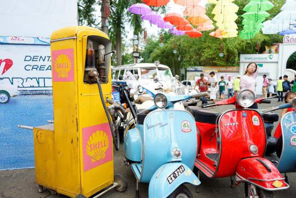 Ngắm những mẫu xe độc, lạ trong ngày hội xe cổ Sài Gòn 14