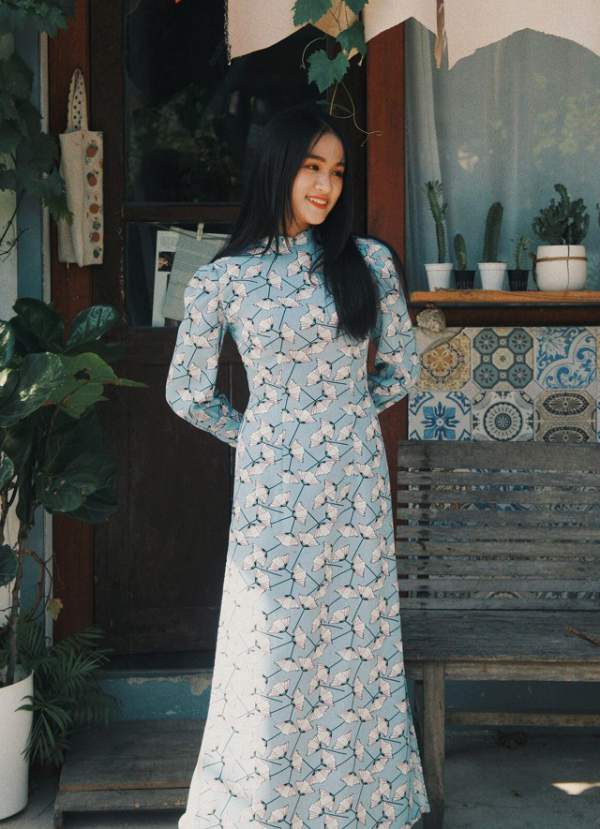 Nữ sinh Quốc học Vinh "gây thương nhớ" với áo dài đậm chất hoài niệm 9