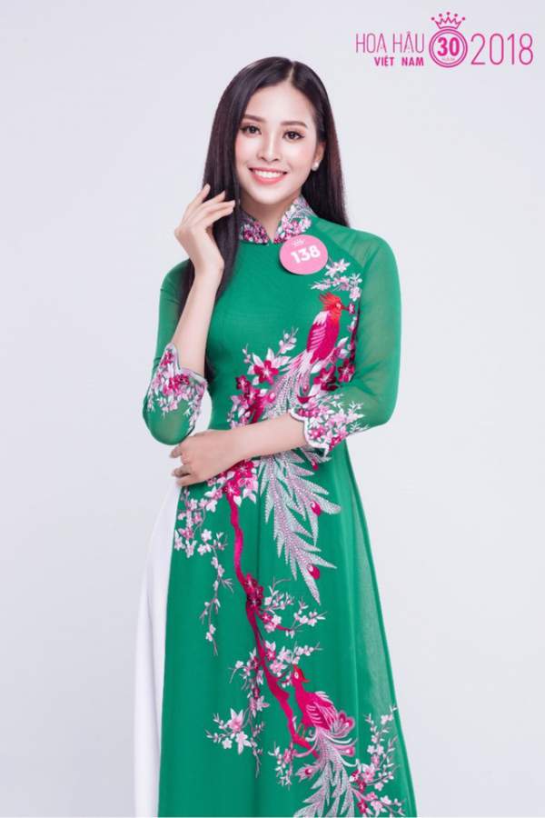 Nữ sinh "mặt mộc cũng đẹp" lọt vào Chung kết Hoa hậu Việt Nam 3