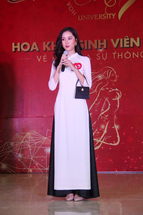 Nữ sinh Hà Nội xúng xính váy áo dự thi Sơ khảo Hoa khôi Sinh viên Việt Nam 10